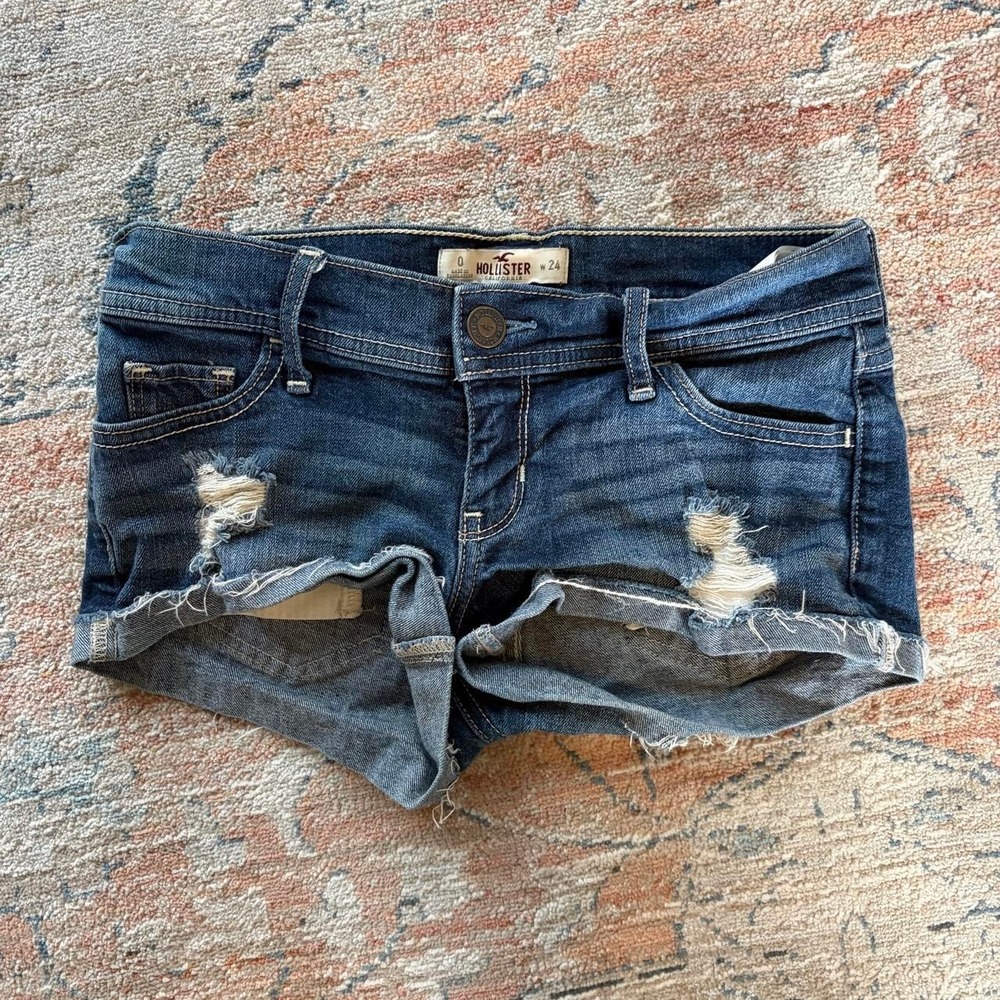 Hollister Low Rise Y2K Micro Mini Denim Shorts Distressed Blue W24 Size 0
